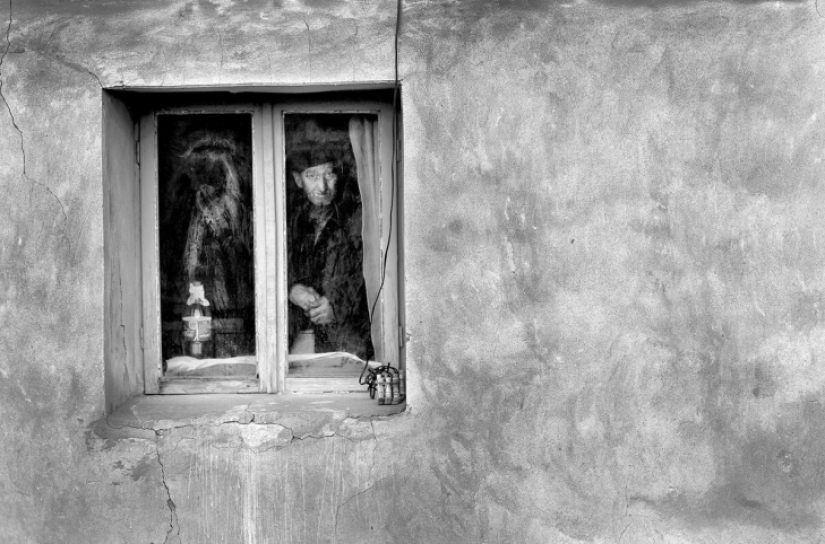 Loneliness in Bulgarian Loneliness in Bulgarian