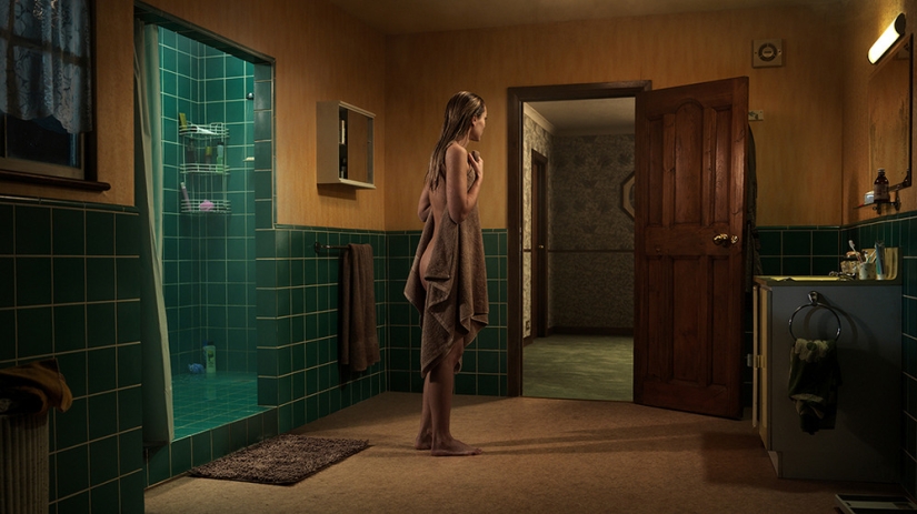 "Lonely man": the photographer spent three months poring over each of these photos