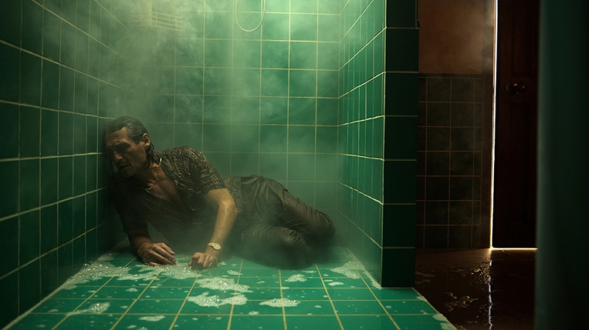 "Lonely man": the photographer spent three months poring over each of these photos