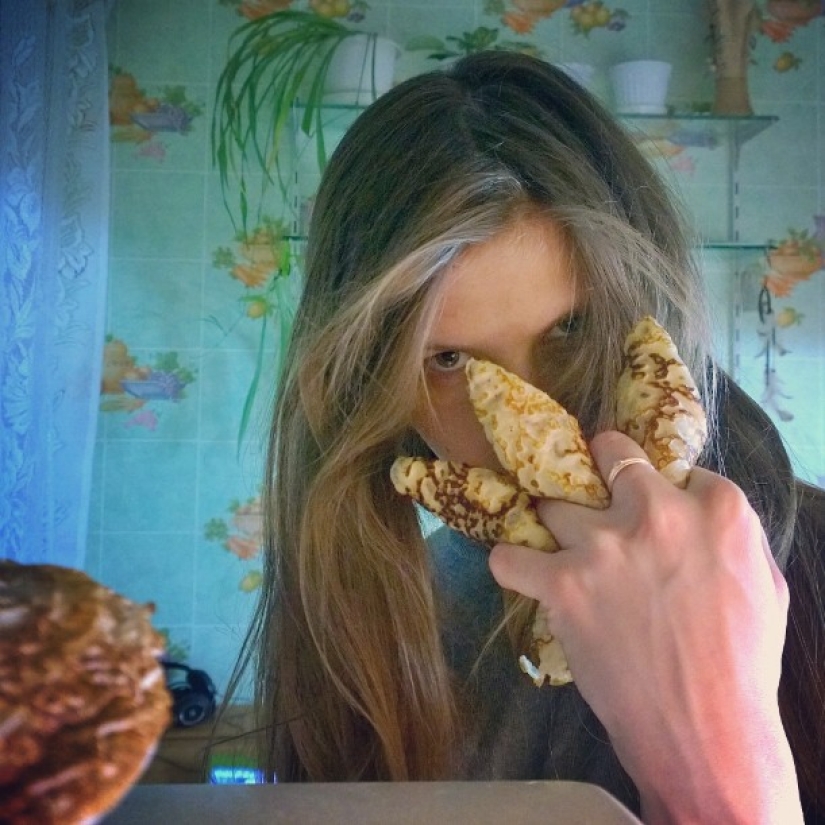 Look at you, Maslenitsa! Well, let's go jokes about pancakes