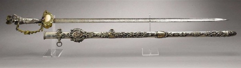 Los 10 Artículos de armas antiguas Más Caros Jamás vendidos en subasta