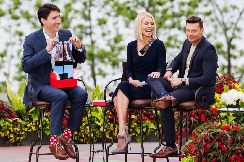 Los calcetines en Canadá son más que calcetines: las 11 parejas brillantes de Justin Trudeau Los calcetines en Canadá son más que calcetines: las 11 parejas brillantes de Justin Trudeau