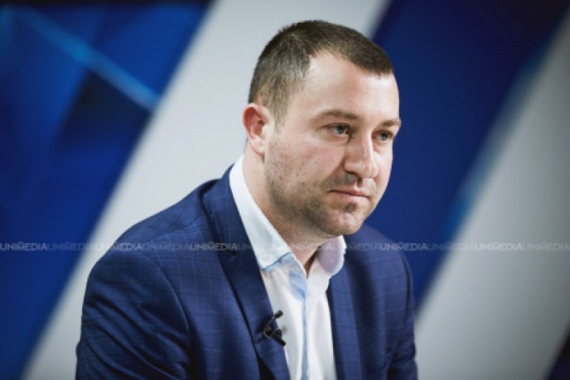 Los ganadores del concurso moldavo "Familia sobria" recibieron un premio y... finalmente me emborraché