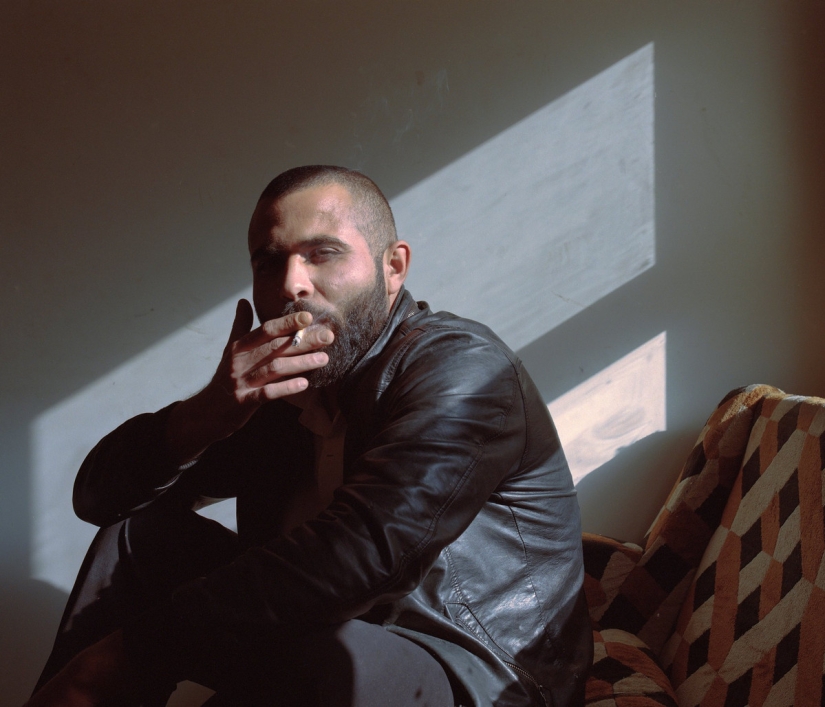 Los peores comentaristas de la Red en el proyecto fotográfico "Guerreros de Internet"