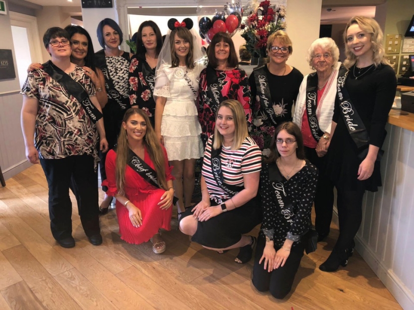 Los recién casados organizaron una boda al estilo Disney. Tomó varios años prepararse