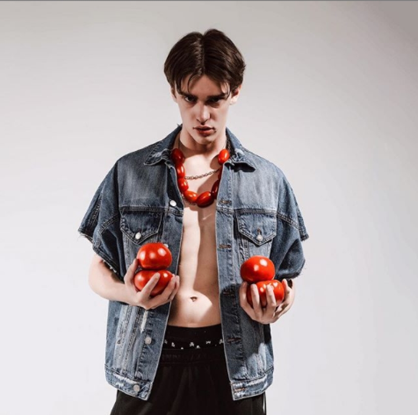 Los tomates Minusinsk han comenzado un instagram caliente Los tomates Minusinsk han comenzado un instagram caliente