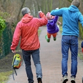 "Mamá y tía": cómo se crían los niños en familias rusas del mismo sexo