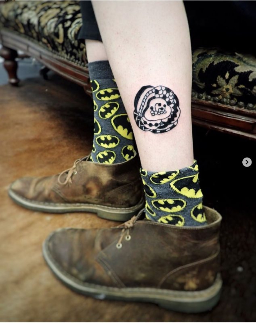 Manzana del manzano: Una japonesa de 10 años se hace un tatuaje, siguiendo los pasos de su padre