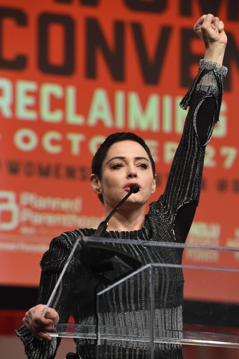 Meat dress and "Game of Thrones": 11 high-profile scandals and events of the decade