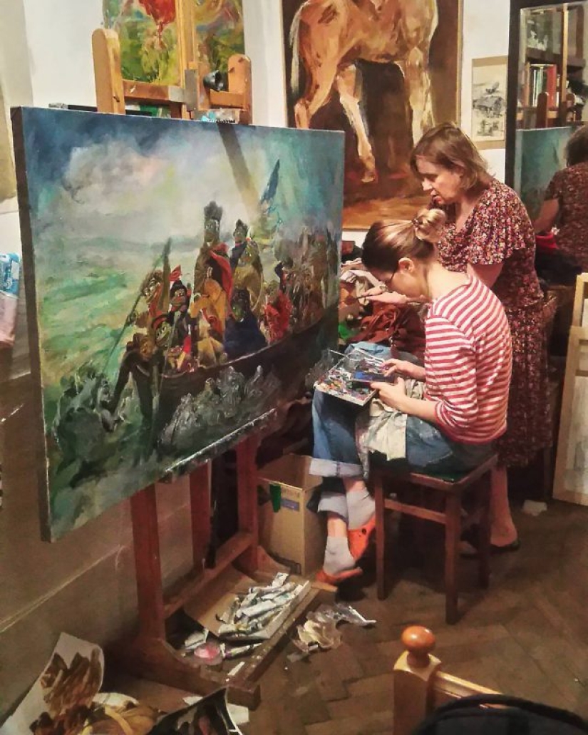 Miguel Ángel: un artista de San Petersburgo crea copias de obras maestras mundiales con un meme de Internet Miguel Ángel: un artista de San Petersburgo crea copias de obras maestras mundiales con un meme de Internet