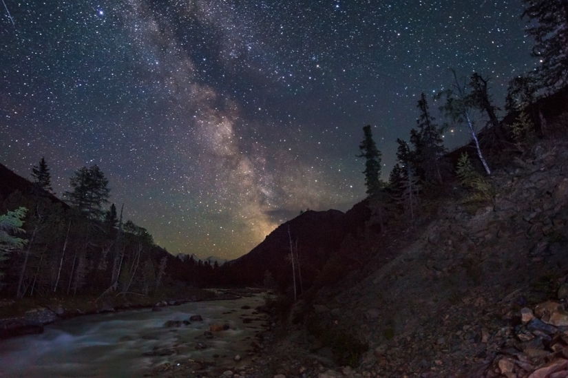 Millions of stars over Altai Millions of stars over Altai