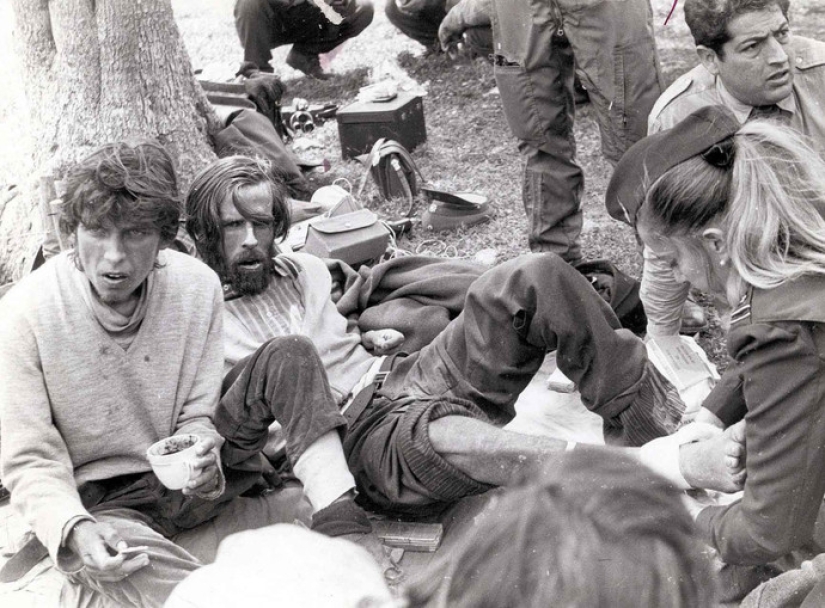 Miracle in the Andes: How the dead saved the living Miracle in the Andes: How the dead saved the living