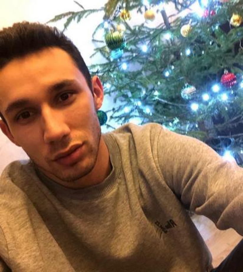 Mister Yes: el ruso decidió vivir como el héroe de la película "Always say Yes", pero subestimó la astucia de los amigos Mister Yes: el ruso decidió vivir como el héroe de la película "Always say Yes", pero subestimó la astucia de los amigos