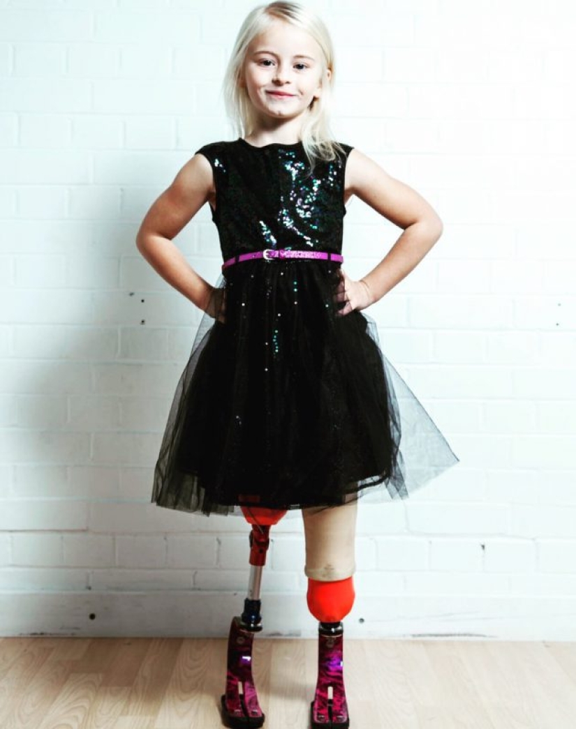 modelo de 9 años sin piernas subió a la pasarela en la Semana de la Moda de Nueva York modelo de 9 años sin piernas subió a la pasarela en la Semana de la Moda de Nueva York