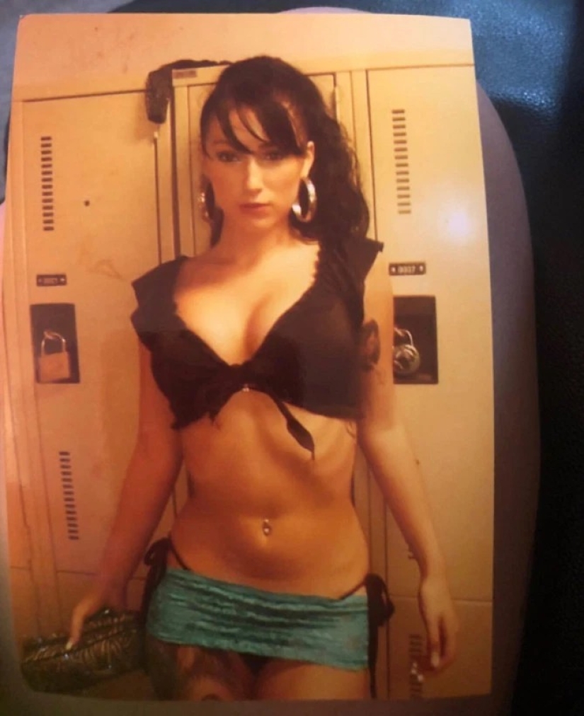 Modelo fetichista casi muere durante una cirugía plástica en su vagina