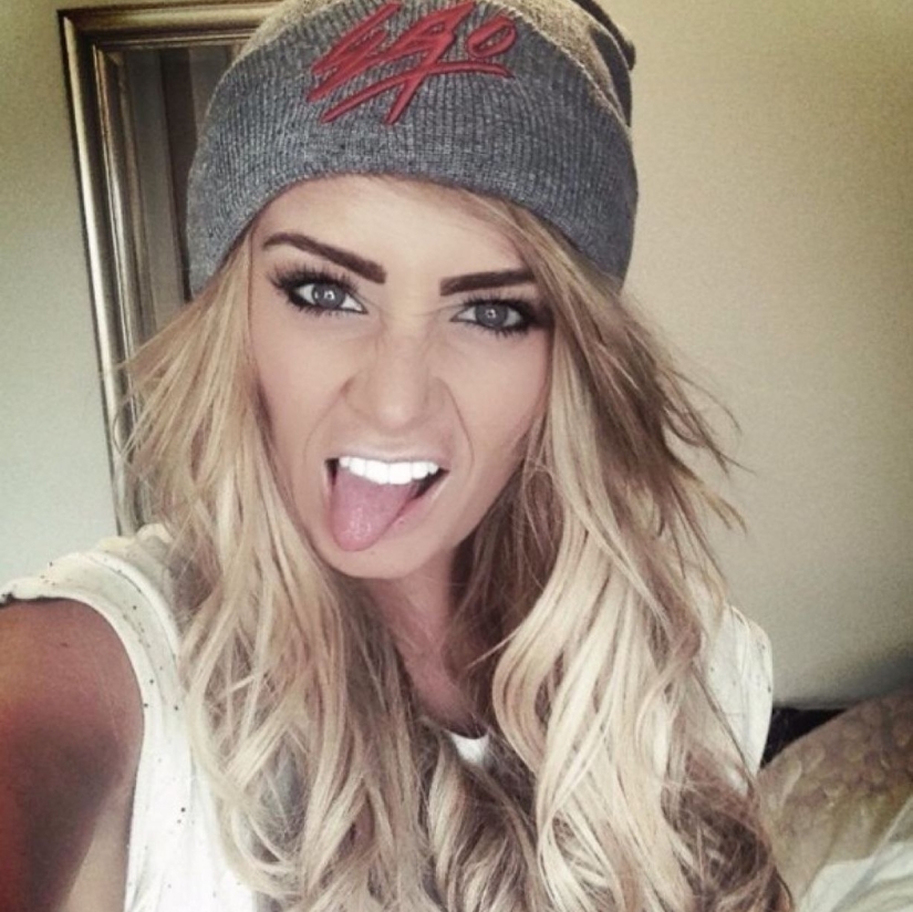 Modelo glamorosa se ganó un Lamborghini de lujo vendiendo sus fotos desnudas