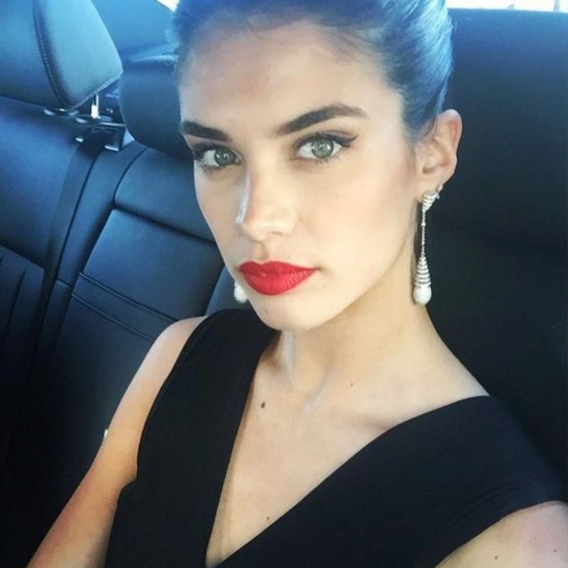 Modelos que a menudo se confunden entre sí Modelos que a menudo se confunden entre sí