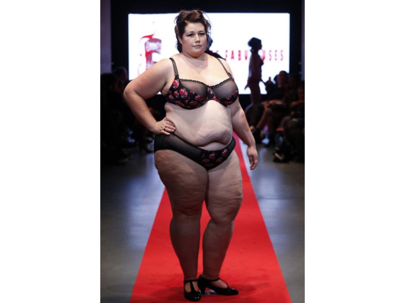 Models weighing from 100 kg. on the catwalks of Paris