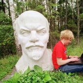 Monumentos a Vladimir Lenin en todo el mundo