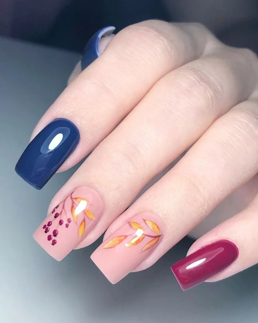 Mood "autumn": 10 beautiful examples of manicure with floral prints - with leaves, berries and flowers Mood "autumn": 10 beautiful examples of manicure with floral prints - with leaves, berries and flowers