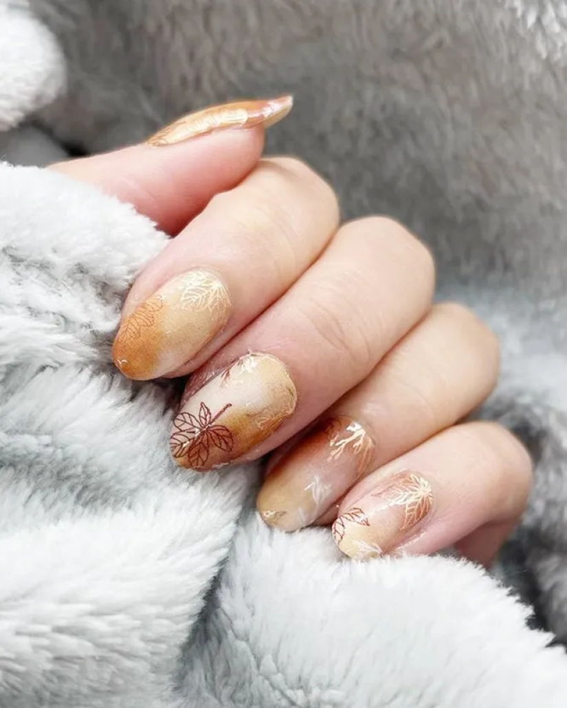 Mood "autumn": 10 beautiful examples of manicure with floral prints - with leaves, berries and flowers Mood "autumn": 10 beautiful examples of manicure with floral prints - with leaves, berries and flowers