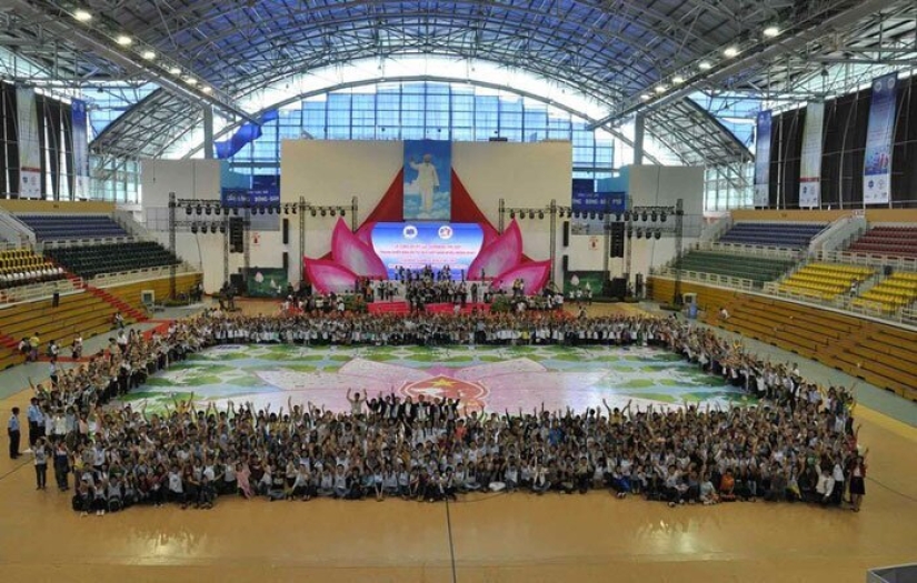 More than 50 thousand pieces: Kodak has released the world's largest puzzle More than 50 thousand pieces: Kodak has released the world's largest puzzle