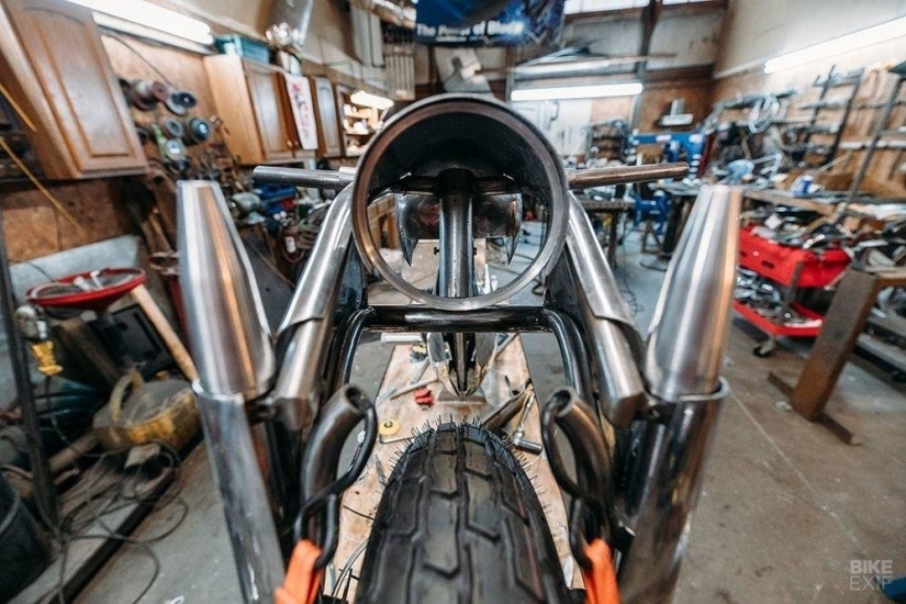 Motocicleta increíblemente hermosa: réplica del Killinger und Freund alemán en estilo Art Déco