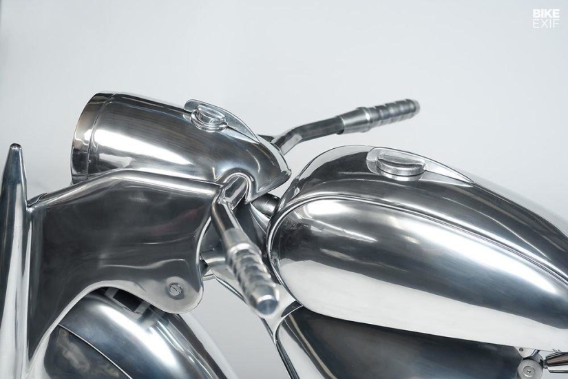 Motocicleta increíblemente hermosa: réplica del Killinger und Freund alemán en estilo Art Déco