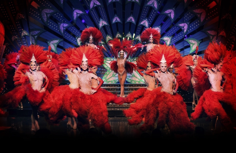 Moulin Rouge cumple 130 años: 20 fotos detrás de escena del icónico cabaret de París