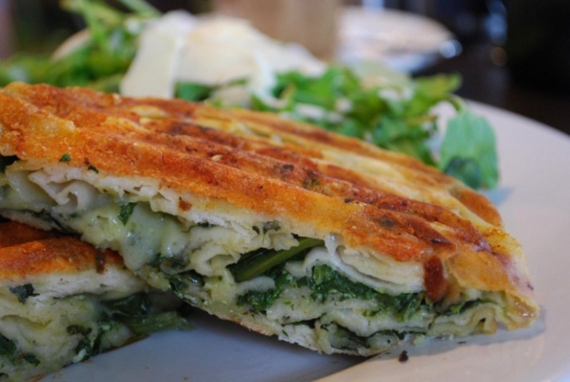 Mouth-watering tourism: 15 must-try dishes of Europe Mouth-watering tourism: 15 must-try dishes of Europe