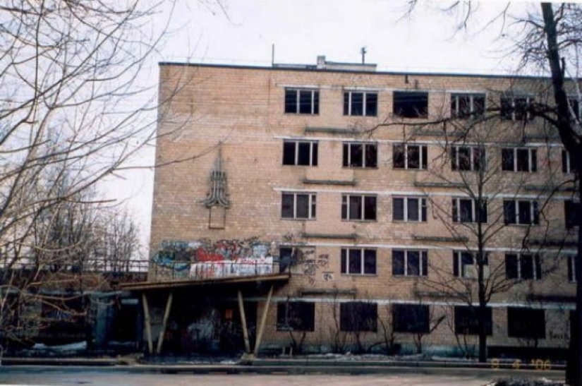 Más viejas, peores, decrépitas: instalaciones olímpicas abandonadas hoy Más viejas, peores, decrépitas: instalaciones olímpicas abandonadas hoy