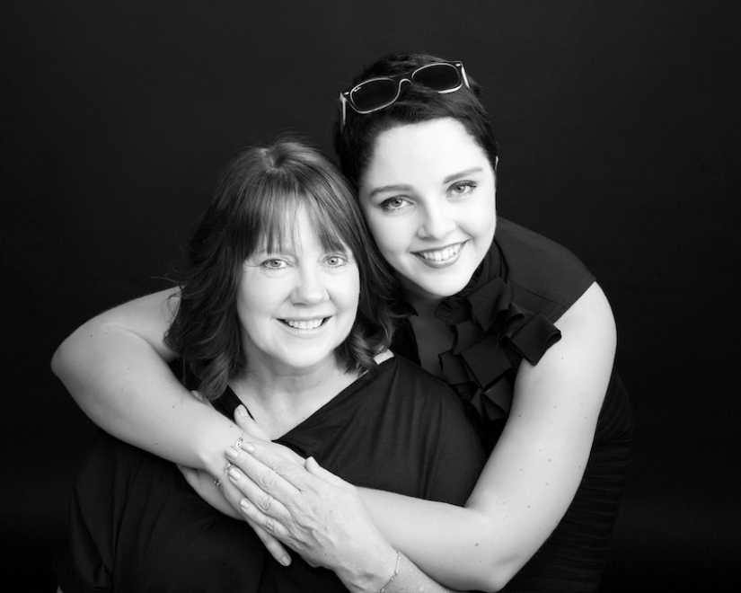 Mujer de negocios hasta la punta de las uñas: cómo una joven británica se hizo millonaria