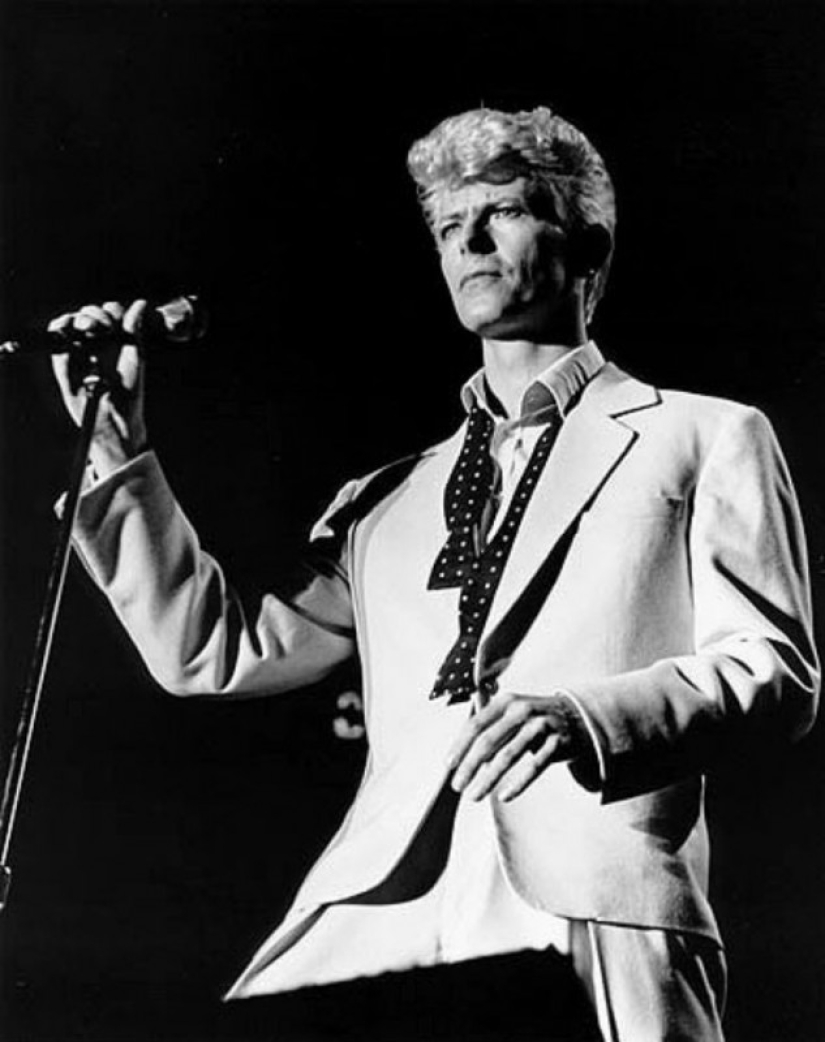 Murió David Bowie