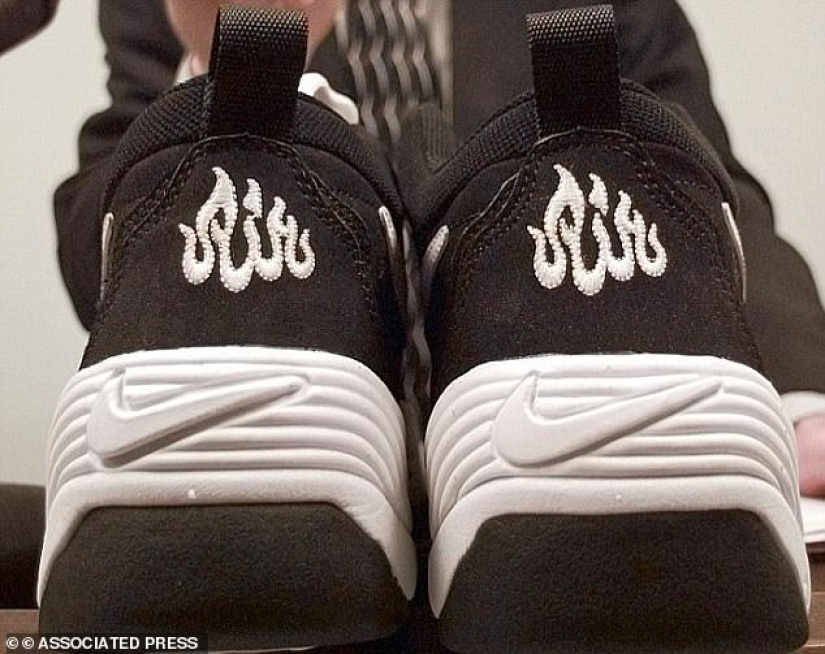 Muslims gathered to boycott Nike products because of insulting Allah