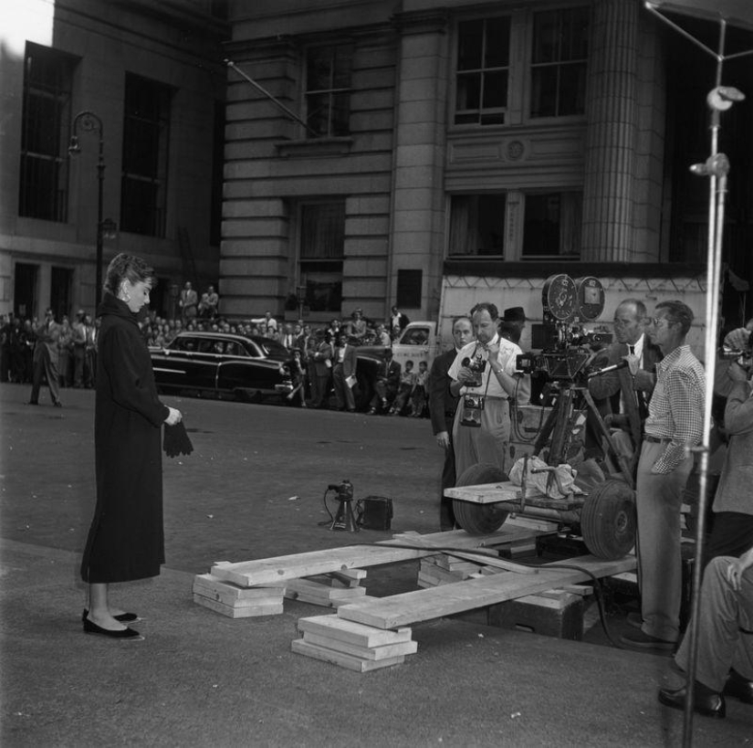 "Nací con un deseo increíble de amor y una necesidad apasionada de darlo" (Audrey Hepburn)