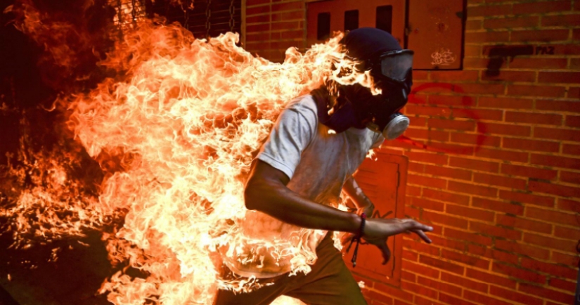 Named the best photo of the year by World Press Photo