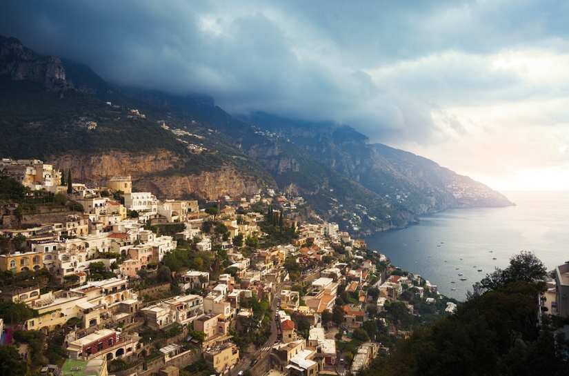 Naples Awakens the Five Senses