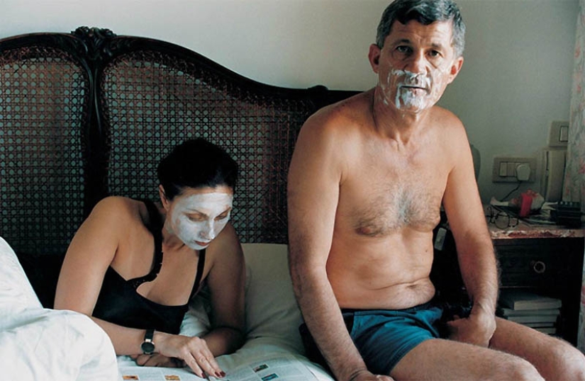 Never closer: Elinor Carucci's family photos from the "Closer" series