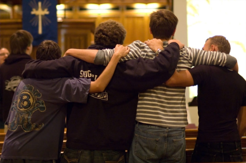 "Never get angry, confess your love to me every day": a girl has compiled a set of rules for her boyfriend "Never get angry, confess your love to me every day": a girl has compiled a set of rules for her boyfriend