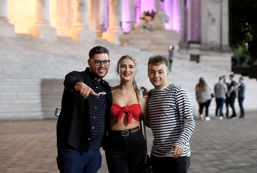 New for everything ready: 5,000 first-year students of Portsmouth University hung out in clubs until the morning