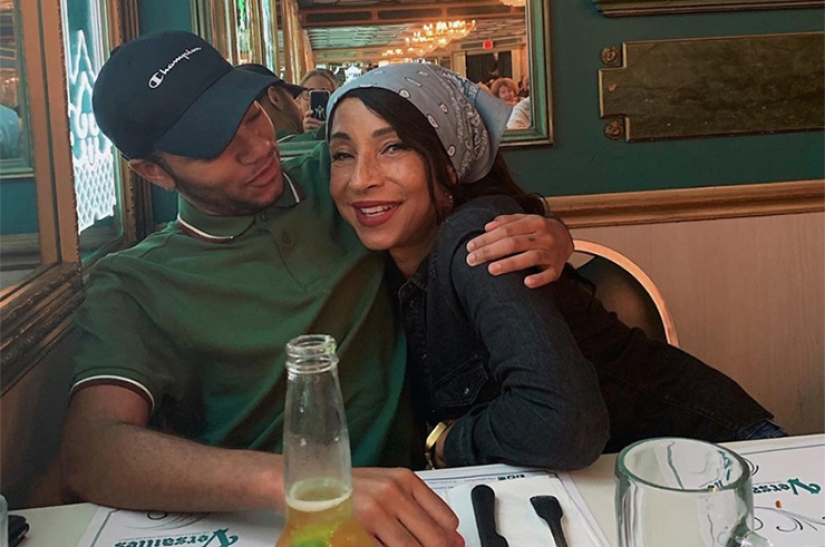 Niño-niña: Niños transgénero Charlize Theron, Cher, Cynthia Nixon y otros Niño-niña: Niños transgénero Charlize Theron, Cher, Cynthia Nixon y otros