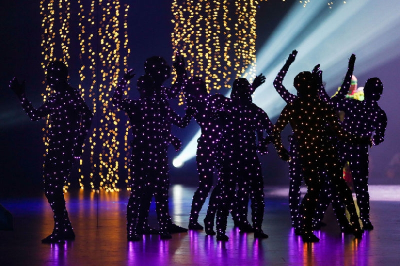 ¡No has visto esto antes! Las imágenes más extravagantes de la exposición "Wearable Art" ¡No has visto esto antes! Las imágenes más extravagantes de la exposición "Wearable Art"