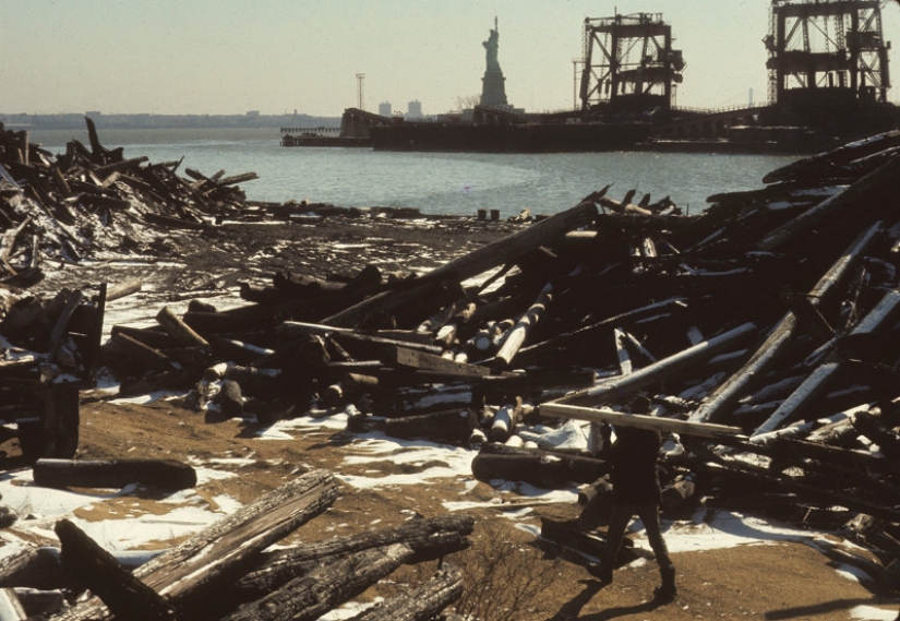 No hay lugar para turistas aquí: atracciones mundiales tomadas desde un ángulo extremadamente desfavorable