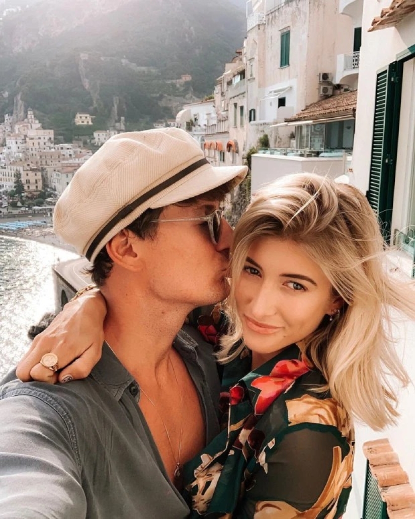 No hay tiempo para el glamour: un par de bloggers criticados por su autoaislamiento de lujo en Bali