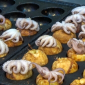 Not a single dog was injured: what to try from street food in seoul