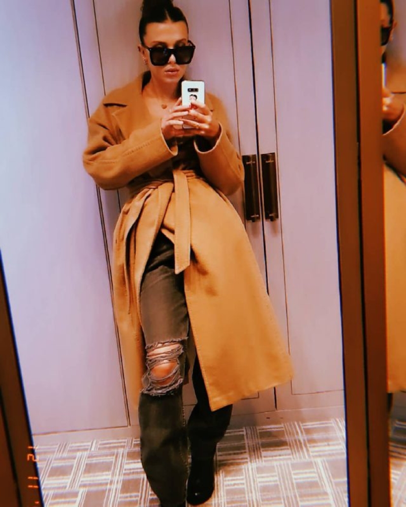 Not childish: very young stars who dress like adults