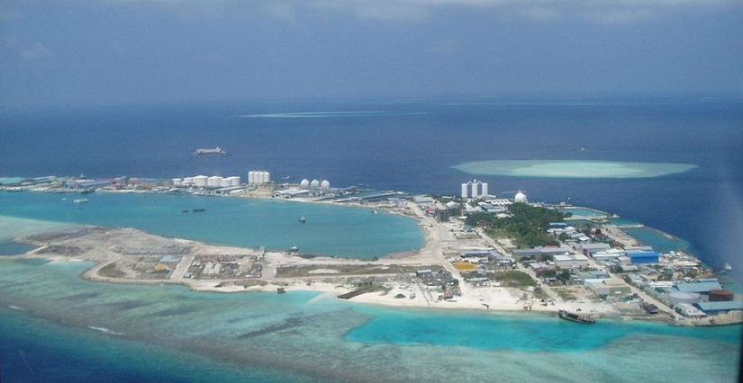 Not fabulous, not Bali: the dirtiest island in the Maldives Not fabulous, not Bali: the dirtiest island in the Maldives