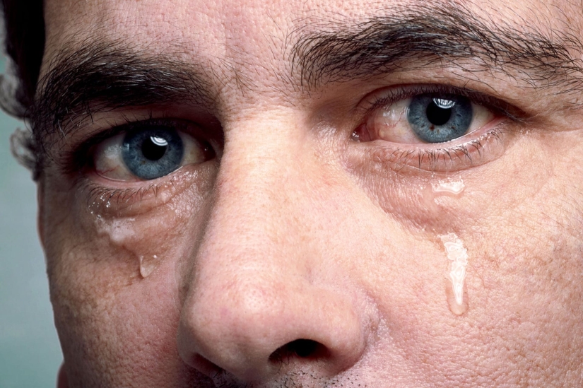 Not weak sex: about female violence against men Not weak sex: about female violence against men