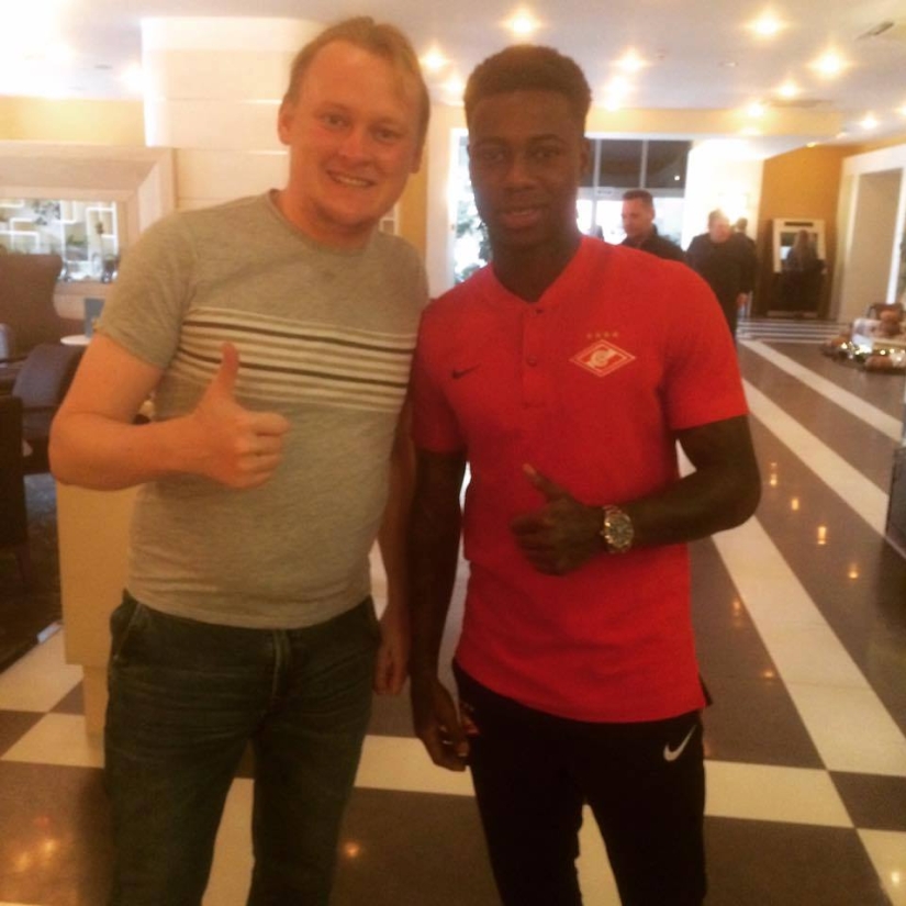 November Summer: "Golden Season with BipKar" travels through time November Summer: "Golden Season with BipKar" travels through time