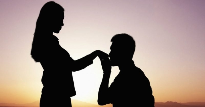 "Nunca te enojes, confiésame tu amor todos los días": una niña ha compilado un conjunto de reglas para su novio "Nunca te enojes, confiésame tu amor todos los días": una niña ha compilado un conjunto de reglas para su novio